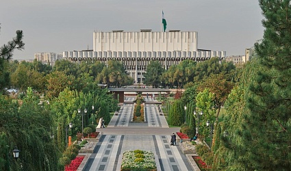Узбекистан расширяет полномочия Кенгашей народных депутатов 