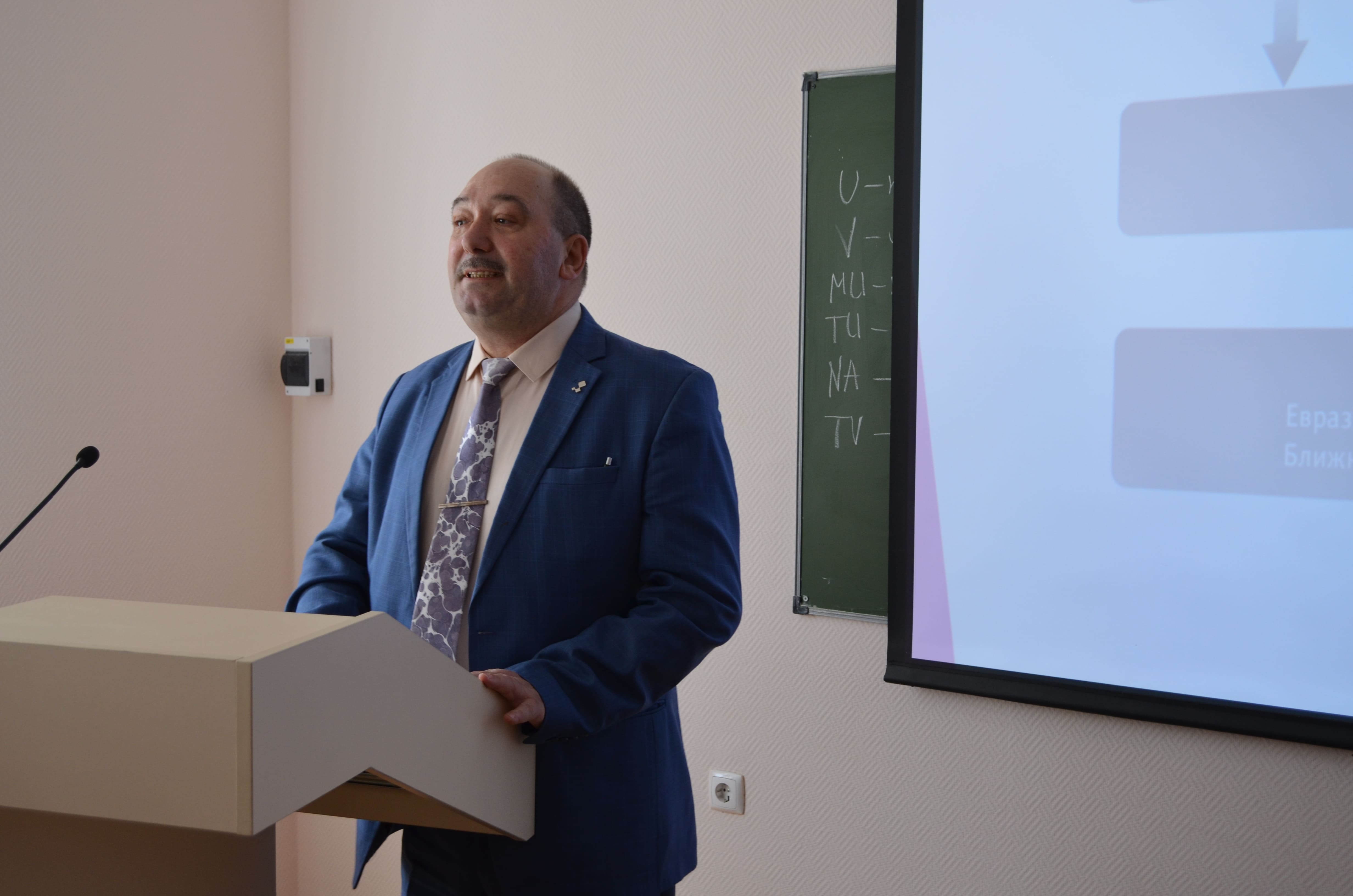 Генсек ОГМВ-Евразия выступил в КФУ
