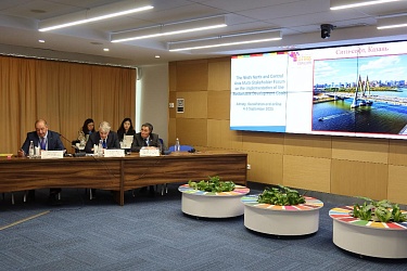 Rasikh Sagitov at the ESCAP Forum in Almaty